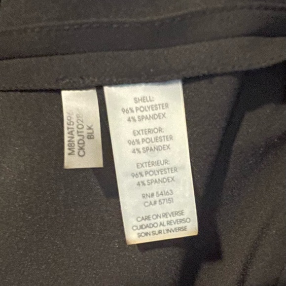 NWT Calvin Klein Black Callia V-neck Blouse - Picture 6 of 6